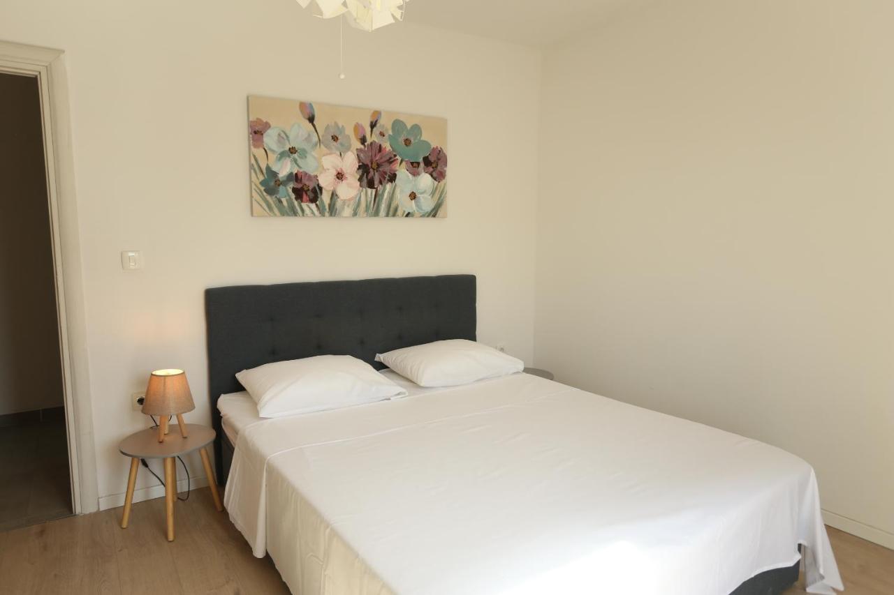 Apartman Luce Трогір Екстер'єр фото